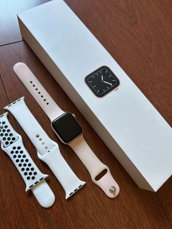 Apple Watch Series 5 40mm cod: 18944-4 - Imagen 2