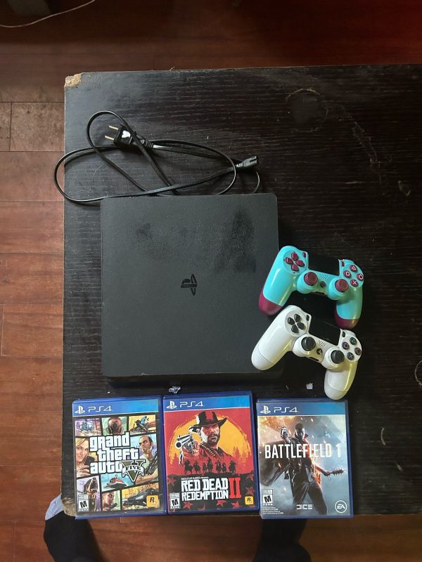 PlayStation 4 Slim 1TB + 1 control + 3 juegos cod: 19020-5 - Imagen 2