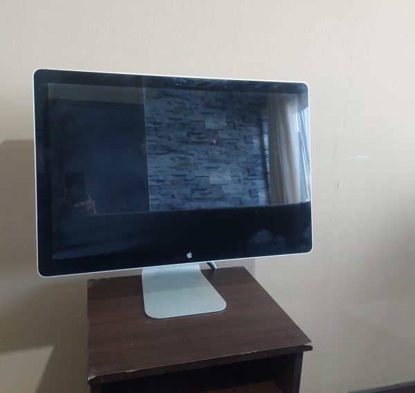 Monitor Apple 24”cod: 19016-6 - Imagen 4